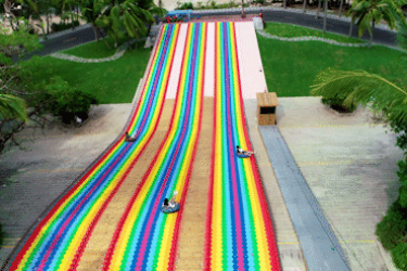 “钜惠三亚”“岛民计划”…三亚旅游“爆款”营销带动消费新热点