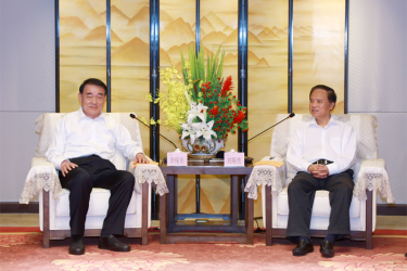 海南省与博鳌亚洲论坛秘书处签署双方合作备忘录 首个国际会议组织办事机构落户海南 刘赐贵会见李保东 沈晓明证签