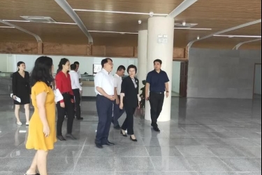海南省人力资源和社会保障厅厅长王鹏莅临三亚游船旅游中心调研
