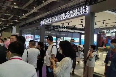 三亚旅文集团大小洞天婚拍基地精彩亮相第37届上海国际婚纱展