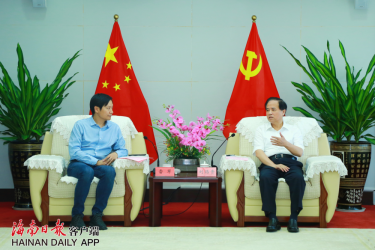 海南省与小米集团举行会谈并签署合作协议 刘赐贵讲话