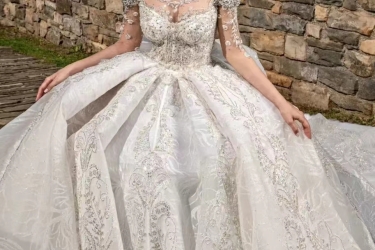 意大利高级定制奢华品牌-Corona Borealis｜2023中国三亚国际婚纱时尚周品牌特辑