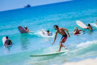 “龙腾三亚 精彩无限”2024年三亚市全民健身冲浪公开赛在大东海圆满收官！