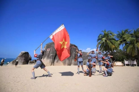 三亚旅文集团三大景区告白祖国，祝愿伟大祖国繁荣昌盛